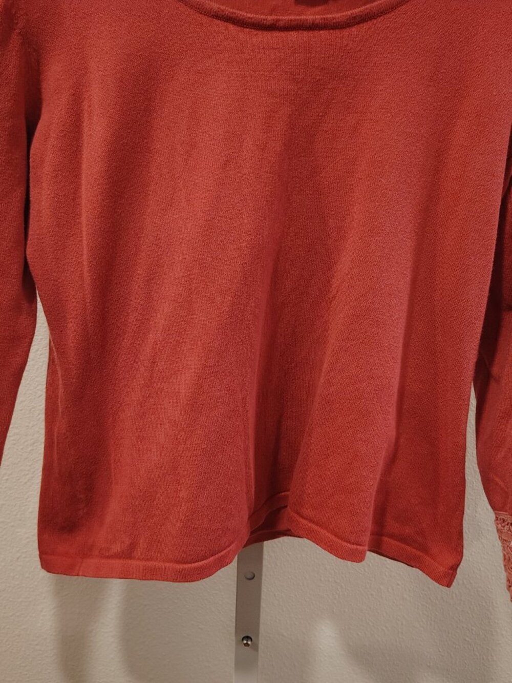 Belongings Women's Top Size Medium Lace Trim Scoop Neck Pink - Picture 4 of 11